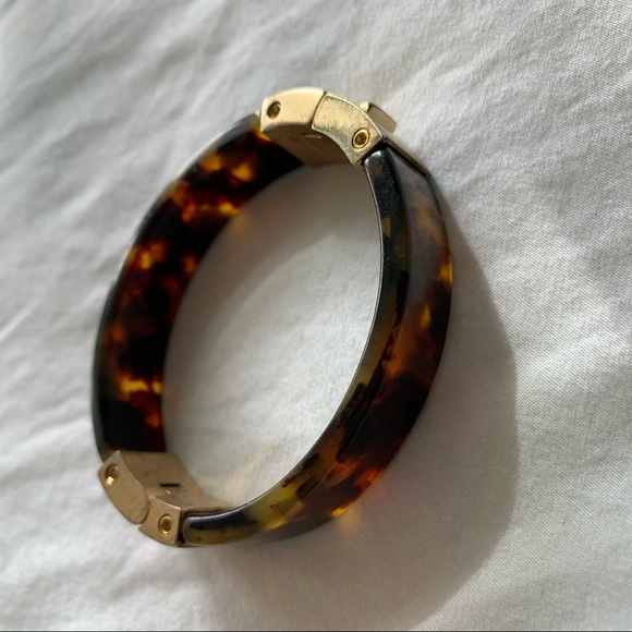 J. Crew Jewelry - JCrew Tortoise Bangle J. Crew Jewelry - JCrew Tortoise Bangle